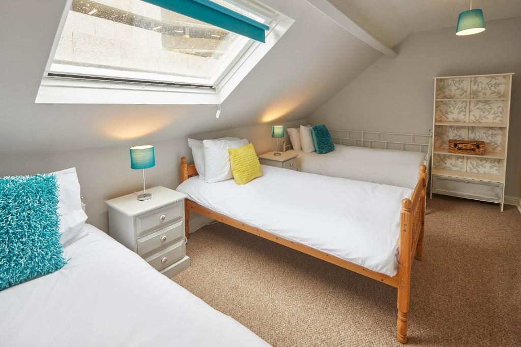 Host & Stay - Central Retreat House room 2